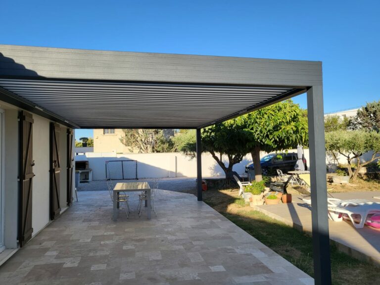 pergola-carport-store-banne-menuiserie-aluminium-pvc-portail-porte-de-garage-porte-entree (129)