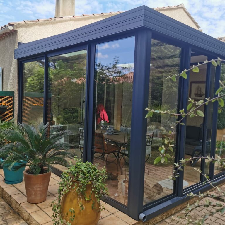 pergola-carport-store-banne-menuiserie-aluminium-pvc-portail-porte-de-garage-porte-entree (167)