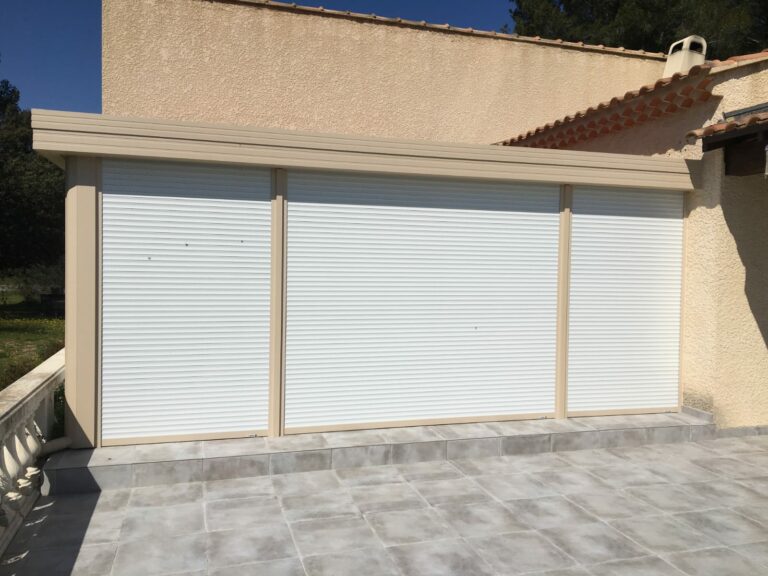 pergola-carport-store-banne-menuiserie-aluminium-pvc-portail-porte-de-garage-porte-entree (20)